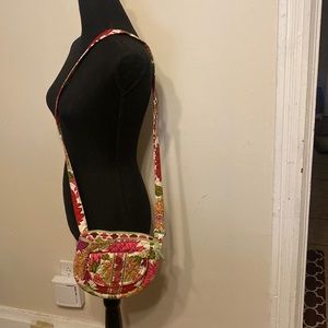 Vera Bradley Hello Dahlia! Lizzy Crossbody